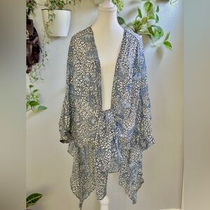 Millibon Blue Paisley & Animal Print Kimono Wrap — S/M